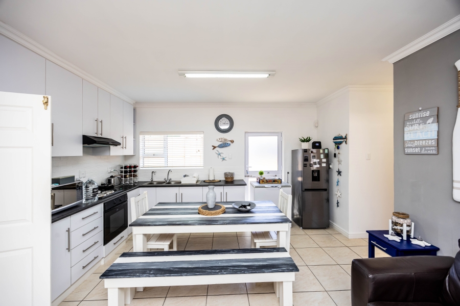 4 Bedroom Property for Sale in Cosy Corner Eastern Cape